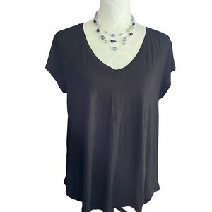 AEO Soft & Sexy Classic Black V-Neck Women's Top Size M